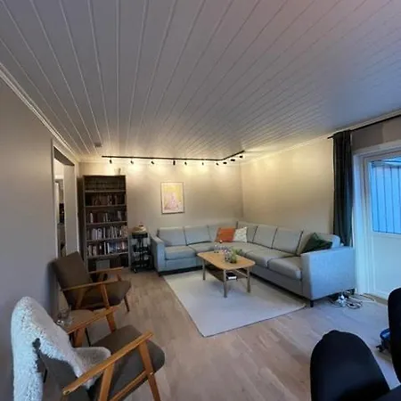 Apartment Bright And Modern - Close To The Center And Telegrafbukta